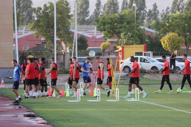 Kayserispor, Fenerbahçe Maçına Hazırlanıyor