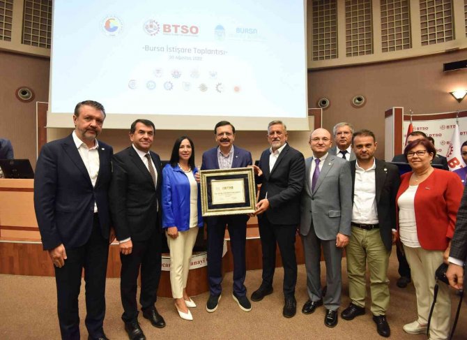 Tobb Başkanı Hisarcıklıoğlu: “İ̇ş Dünyamızın Güçlü İletişimi Pandemiden Daha Az Etkilenmemizi Sağladı”