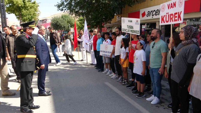 Van’da 30 Ağustos Zafer Bayramı Kutlandı