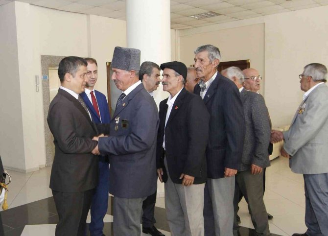 Erciş’te 30 Ağustos Zafer Bayramı Törenle Kutlandı