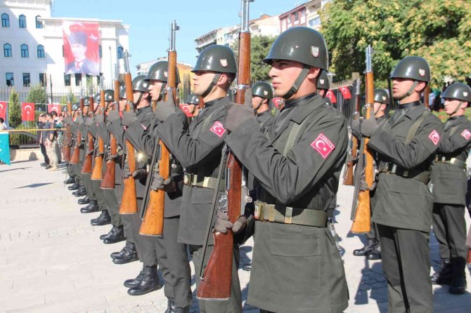 Elazığ’da 30 Ağustos Zafer Bayramı