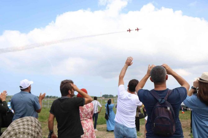 Gökbey, Atak Ve Türk Yıldızları Hayran Bıraktı