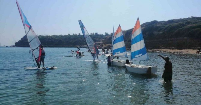 30 Ağustos Zaferi İçin Yelken Açtılar