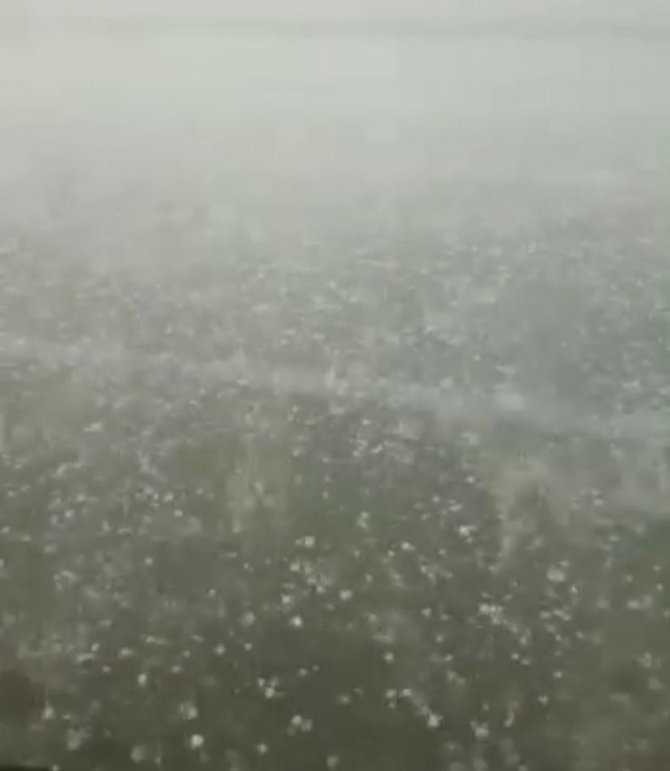 Bandırma-bursa Otoyolu Dolu Yağışı Nedeniyle Durma Noktasına Geldi