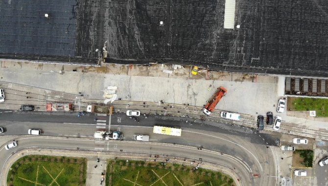 Yıldırım Düşmesi Sonrası Çatısı Yıkılan Otobüs Terminali Havadan Görüntülendi
