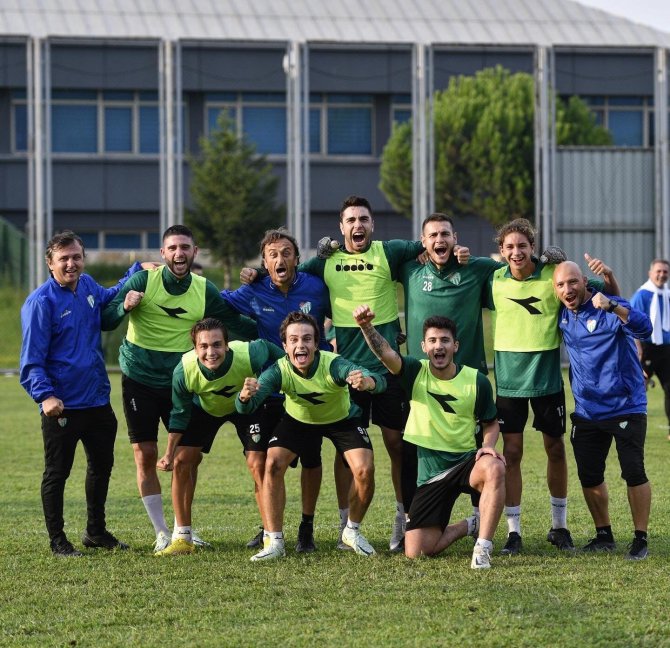 Bursaspor’da Kıran Kırana Mücadele