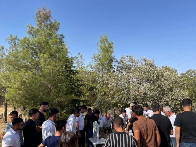 Teröristler Tarafından Öldürülen Ak Parti’li Yunus Koca Unutulmadı