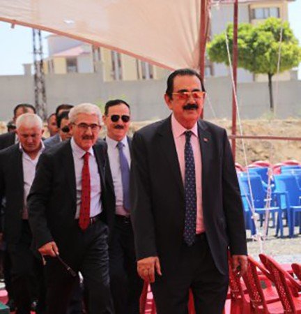 7 Bin Kişinin Katıldığı Aşiret Düğününde Damada 4,2 Milyon Lira, Geline 5 Kilo Altın Takıldı