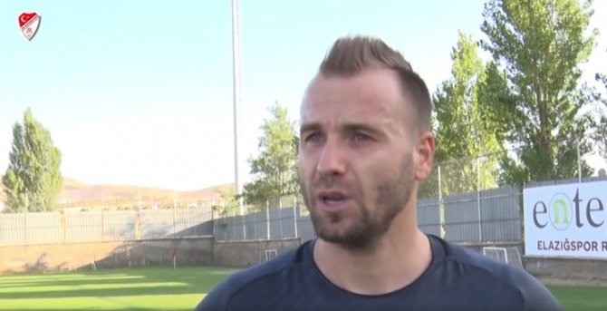 Es Elazığsporlu Futbolculardan Maça Davet