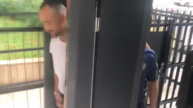 Kadıköy’de Eski Eşinin Arkadaşlarını Yaralayan Şahıs Gözaltına Alındı