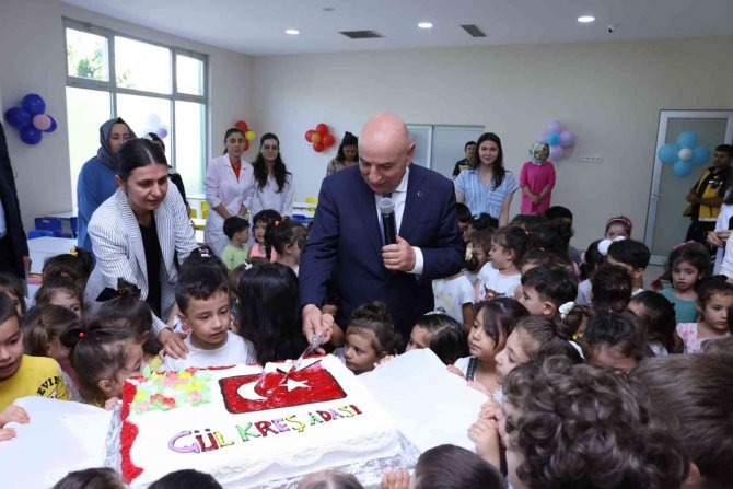 Minikler İçin ‘Hoş Geldiniz Pastası’ Kesildi