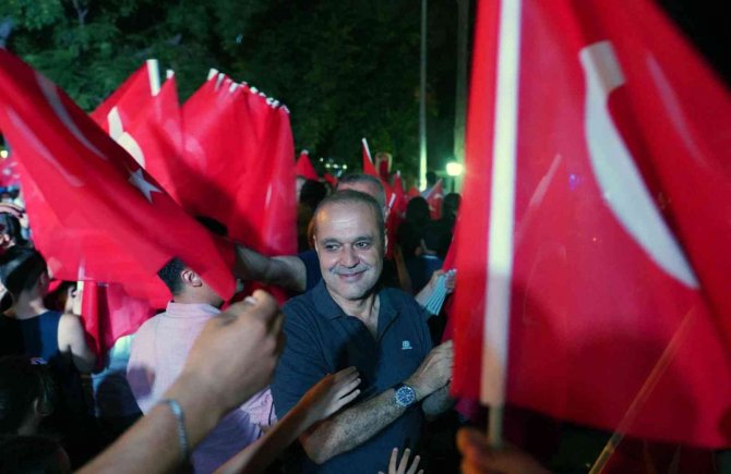 Ortaca’da Zafer Coşkusu Gece De Devam Etti