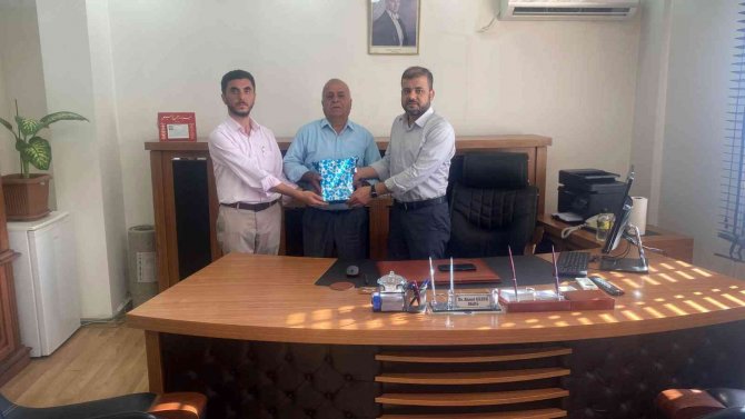 İ̇mam Ayağına Geldi, 70 Yaşındaki Vatandaş İş Yerinde Kur’an-ı Kerim Öğrendi