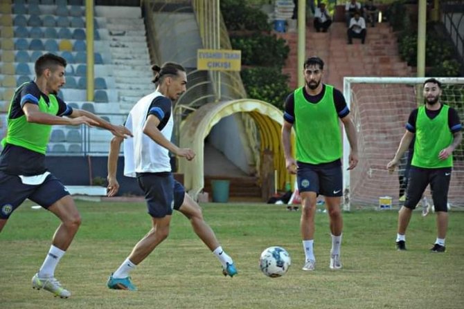 Tarsus İ̇dman Yurdu, Düzcespor Hazırlıklarına Başladı