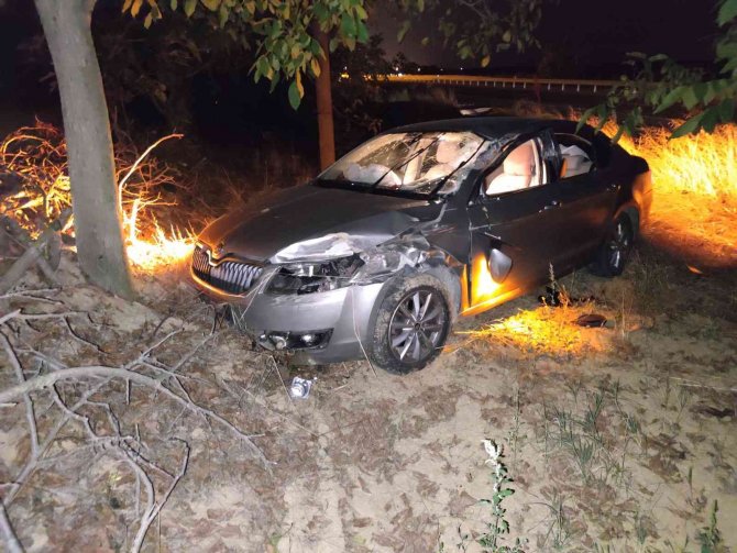 Tekirdağ’da Otomobil Tıra Çarptı: 4 Yaralı