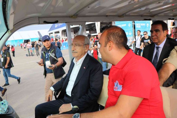 Kılıçdaroğlu’ndan Teknofest’e Sürpriz Ziyaret