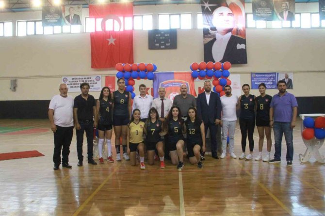 Kuyucak’ta İmza Töreni Gerçekleştirildi
