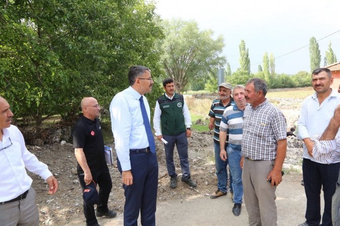 Vali Çelik, “Hasar Tespit Çalışmaları Sürüyor, Yaralar En Kısa Sürede Sarılacak”