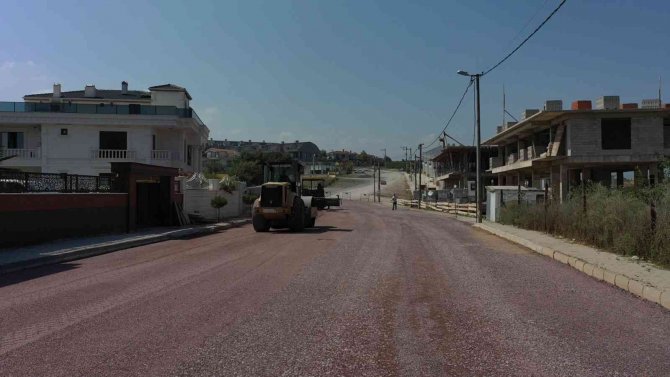 Yalova Belediyesi’nin Asfalt Çalışmaları Devam Ediyor
