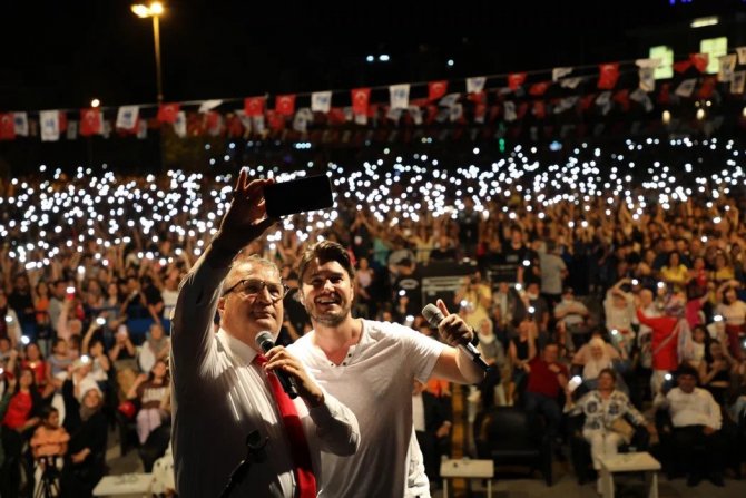 Yunusemre’de Ceceli Rüzgarı Esti