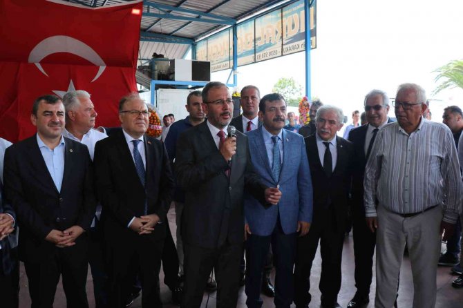 Bakan Kasapoğlu, Balıkçılara Bereketli Sezon Dileğinde Bulundu