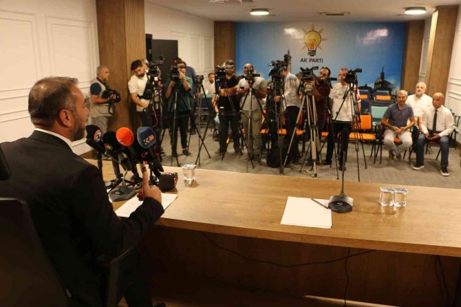 Başkan Aydın: “Hdp’nin Amacı Kürtleri Altılı Masaya Meze Etmektir”