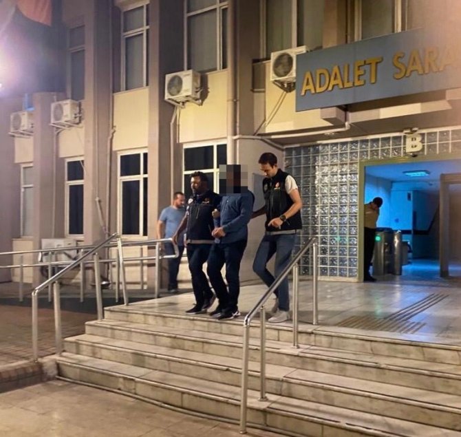 Uyuşturucu Tacirleri, Kovalamaca Sonucu Yakalandı
