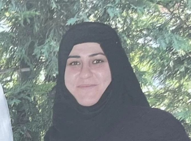 Maltepe’de 16 Yıllık Eşini Bıçakla Yaraladı