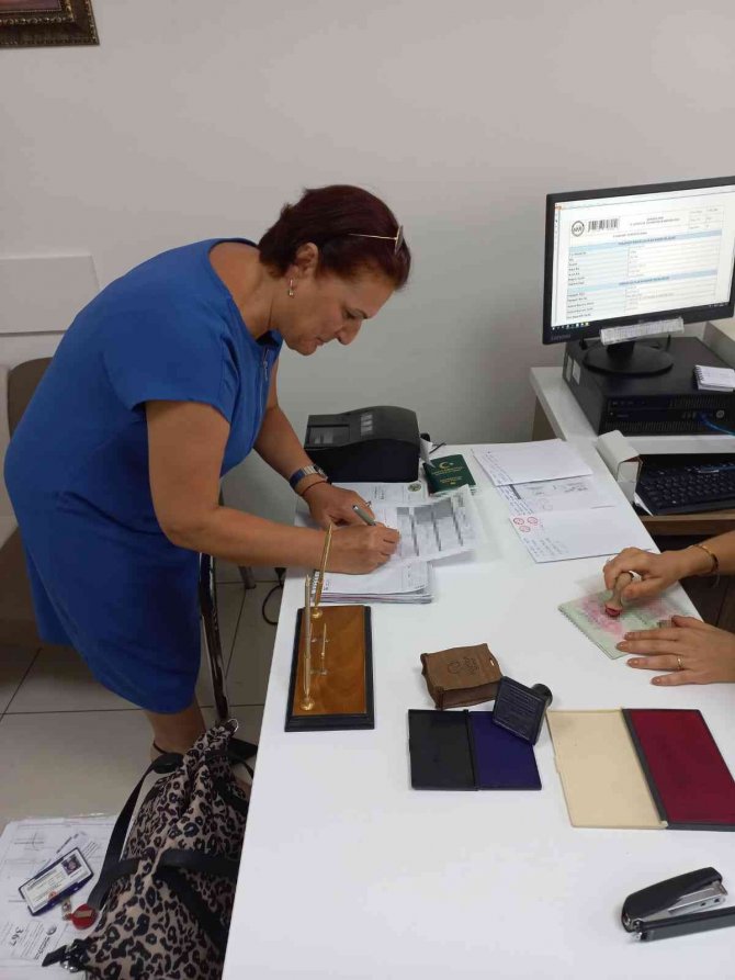 Nüfus Ve Vatandaşlık İ̇şleri Genel Müdürlüğü, Süresi Dolan Yeşil Pasaportların Geçerlilik Süresinin Uzatılması İşlemine Başladı