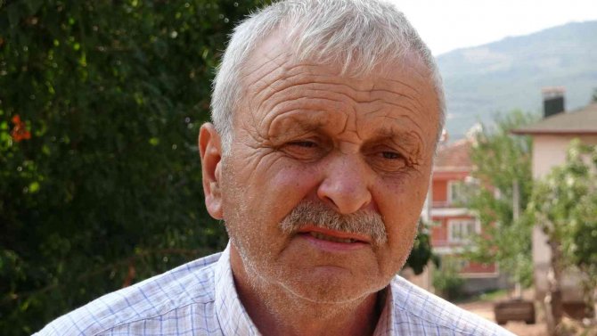Selden Ailesiyle Birlikte Son Anda Kurtulan Ömer Amca: "Yeniden Doğmuş Gibi Hissettim"