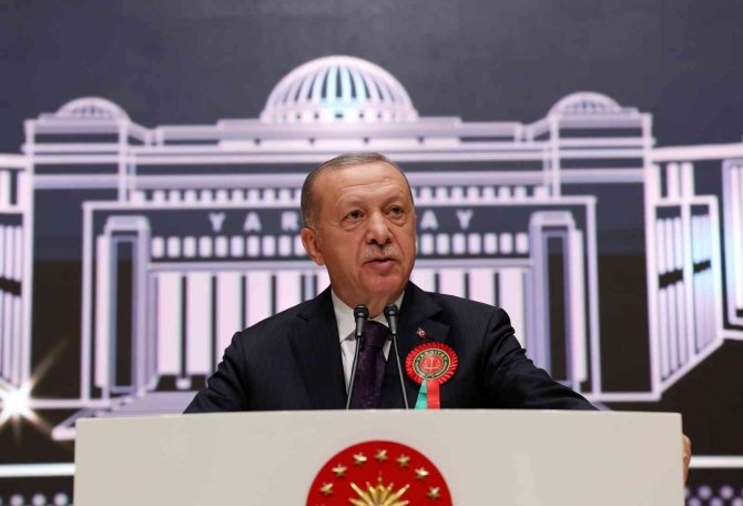 Cumhurbaşkanı Erdoğan’dan Ai̇hm Tepkisi; “Türkiye Olunca Siyasi Karar Verir”