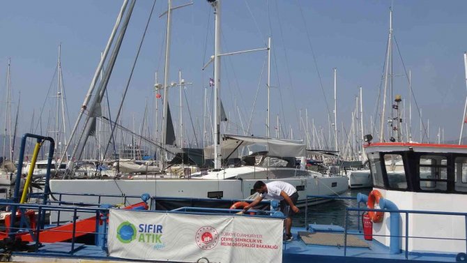 Deniz Süpürgeleri 45 Günde 5 Tondan Fazla Çöp Temizledi