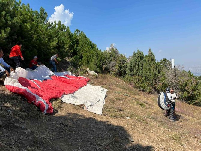 Zaferin 100. Yılı Anısına 100 Atlayış Gerçekleştirildi
