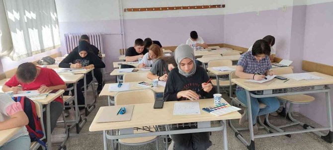 Gazi Mtal’de Öğrencilerin Mesleki Yönelimleri Test Bataryasıyla Belirleniyor