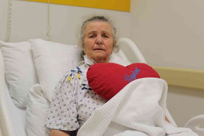 22 Dakika Boyunca Hem Kansız Hem De Kalpsiz Yaşam Mücadelesi Verdi