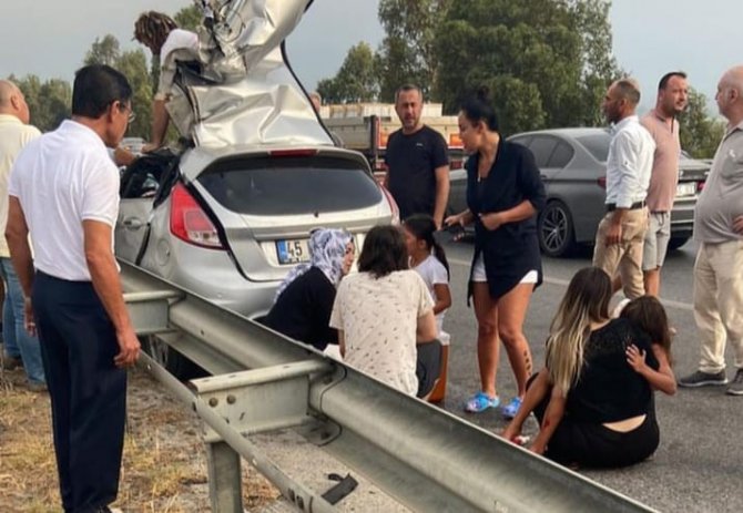 İ̇zmir’de Feci Kaza: Anne Hayatını Kaybetti, 3 Çocuk Yaralı