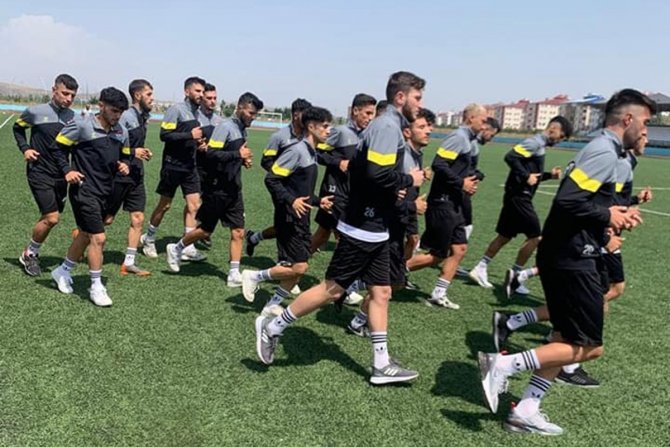 Kars 36 Spor Hazırlıklarını Sürdürüyor
