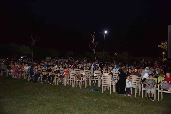 Yazlık Sinema Günleri’nde Dağ 2 Filmi İzlendi