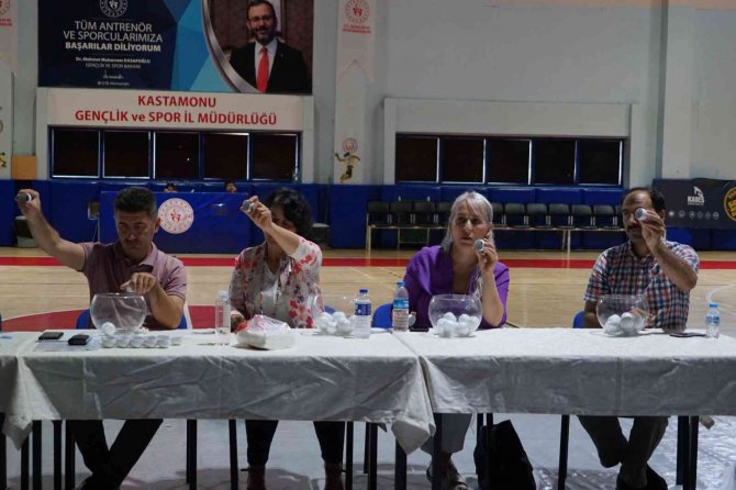 Okullarda Görevlendirilecek 520 Kişilik Kadro İçin3 Bin 337 Kişi Müracaat Etti