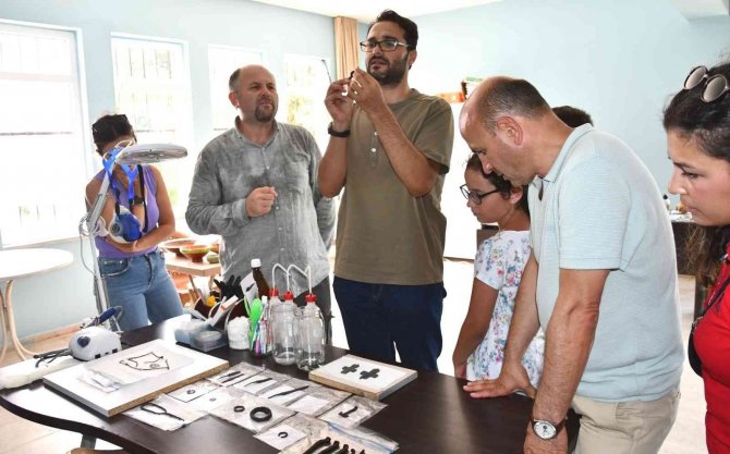 Coşkun, Altınova’daki Arkeolojik Kazı Alanlarını İnceledi