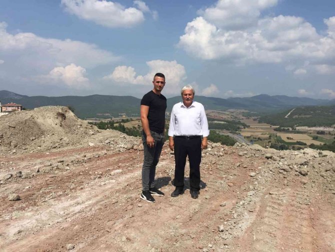 Osmaneli’nde Yılların Çöp Alanı Yeşil Alana Dönüşüyor