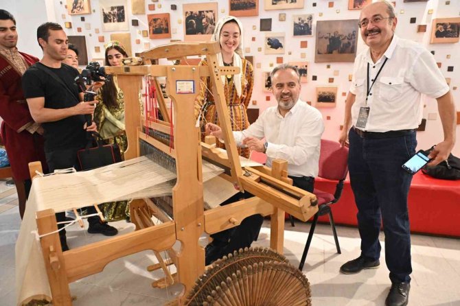 İ̇peksi Festival Koza Alımıyla Başladı