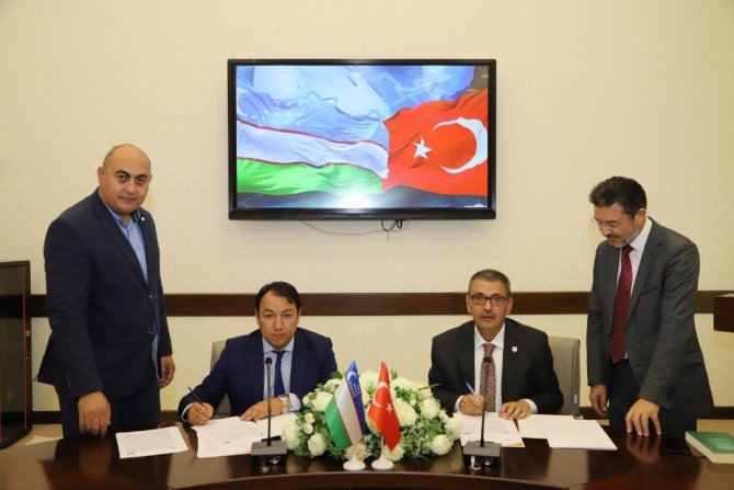 Rektör Kutluhan, Kırgızistan Ve Özbekistan’da Temaslarda Bulundu