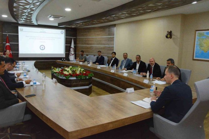 Siirt’te Üniversite Güvenlik Koordinasyon Toplantısı Gerçekleştirildi