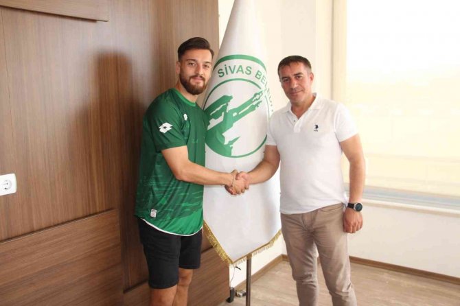 Sivas Belediyespor, Tarık Kurt’u Kadrosuna Kattı
