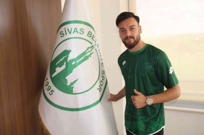 Sivas Belediyespor, Tarık Kurt’u Kadrosuna Kattı