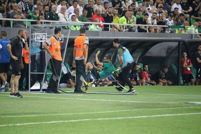 Sakaryaspor Kaptanı Oğuz Kocabal, Sezonu Kapatabilir