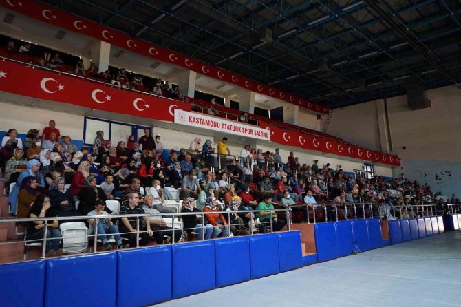 Okullarda Görevlendirilecek 520 Kişilik Kadro İçin3 Bin 337 Kişi Müracaat Etti