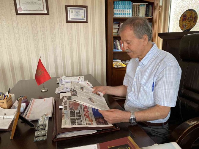 Üsküdar’da Akupunktur Doktoru Aylık Gelirinin 5 Bin Tl’si İle Gazete Ve Dergi Alıyor