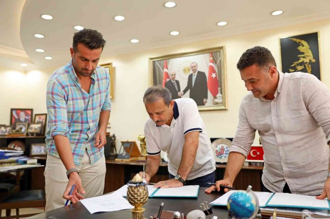 Batı Bölgesine Yapılacak 4 Kilometrelik Dev Projede Yer Teslimi Gerçekleştirildi